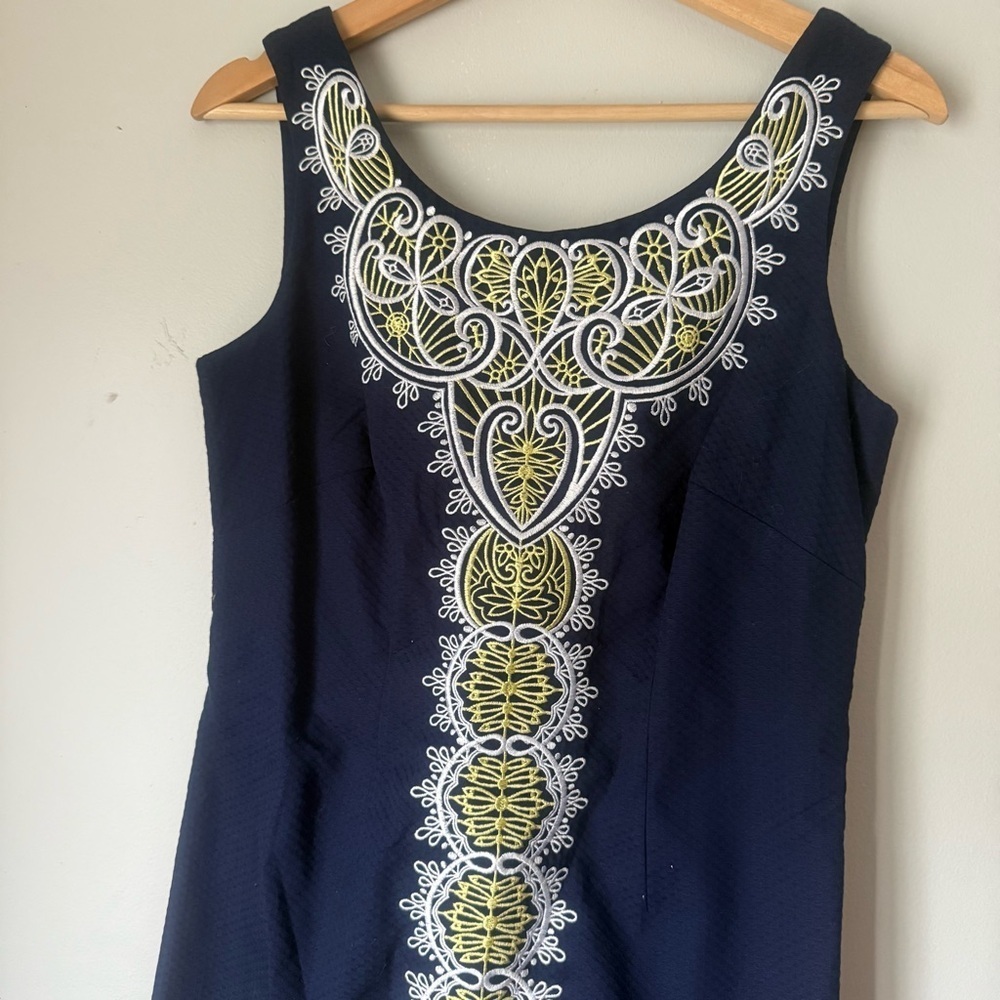 Lilly Pulitzer Delia True Navy Catch A Ray Embroidered Shift Dress - Picture 3 of 7